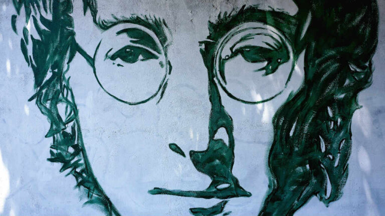 Nowhere Boy: una película  para celebrar a John Lennon