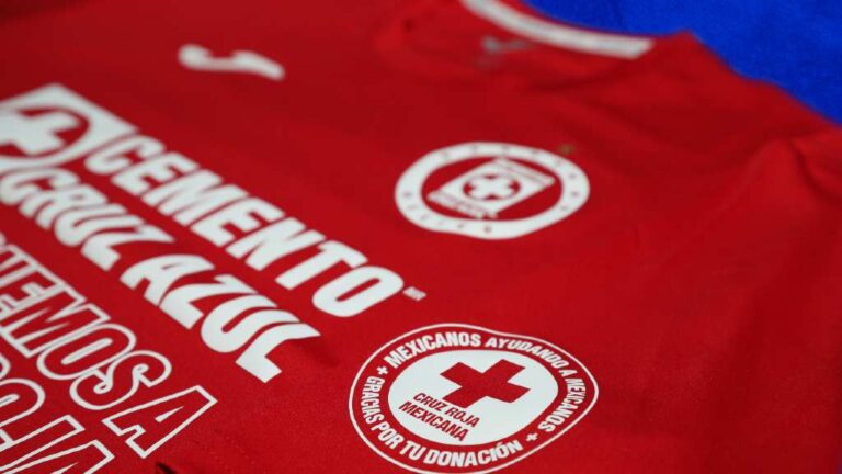 Cruz Azul y la Cruz Roja lanzan jersey de edición especial con causa