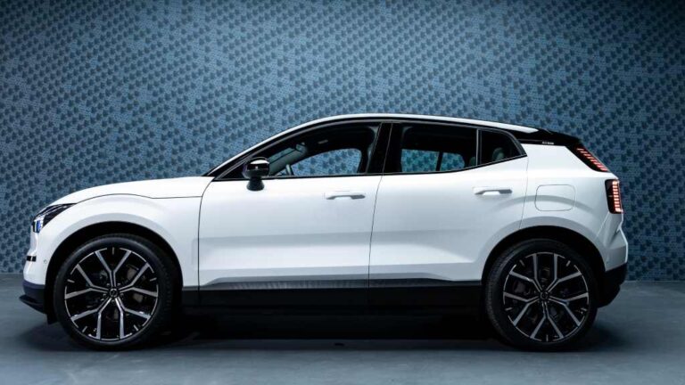 Volvo presenta a nivel mundial el SUV eléctrico EX30