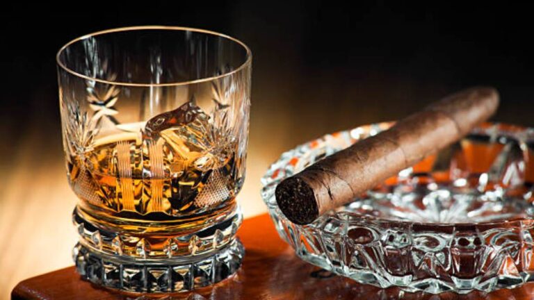 Whisky y habano, el ritual que redefine el lujo sensorial